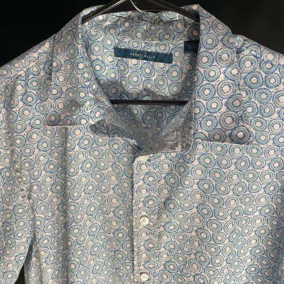 Perry Ellis Patterned Short Sleeve Button Size XL - Picture 5 of 5